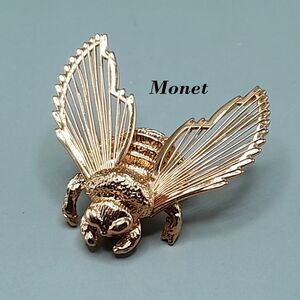 Vintage Monet Gold Tone Bumble Bee Brooch 1970s Spinneret Series Insect Pin